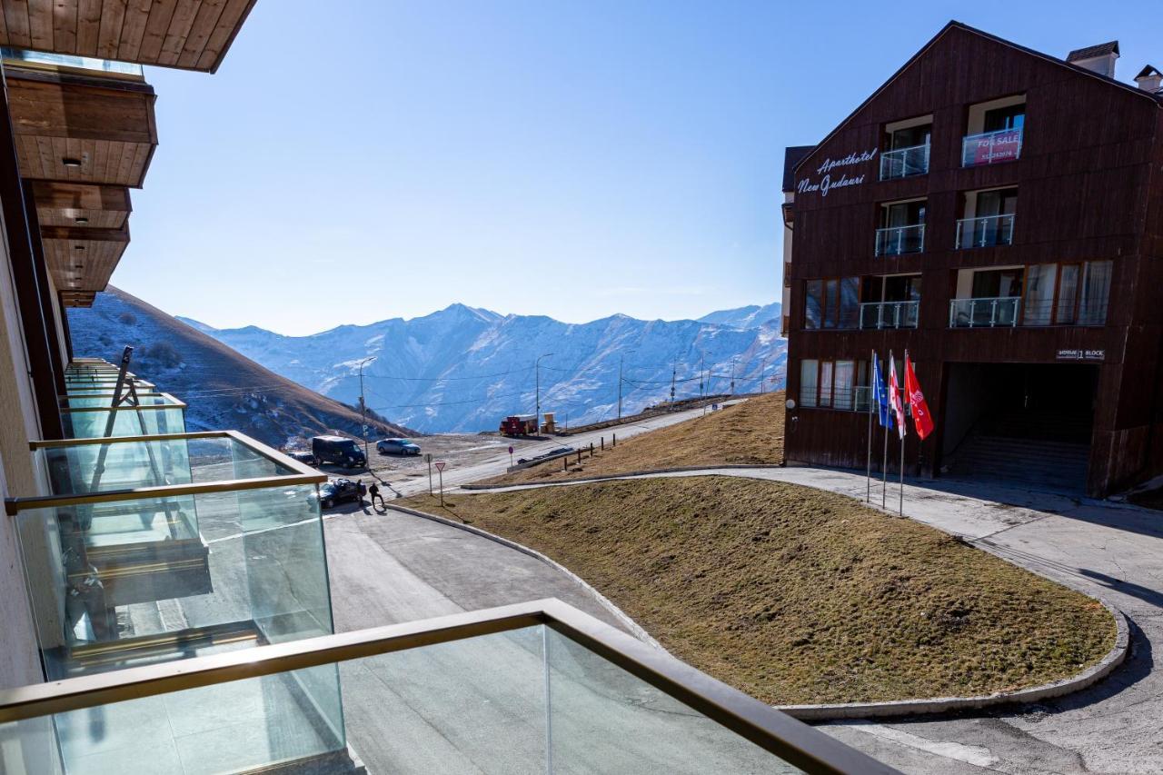 New Gudauri Family Loft Apartments Bagian luar foto