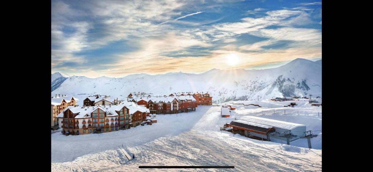 New Gudauri Family Loft Apartments Bagian luar foto